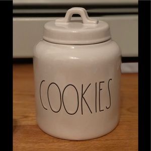 Rae Dunn Cookies canister